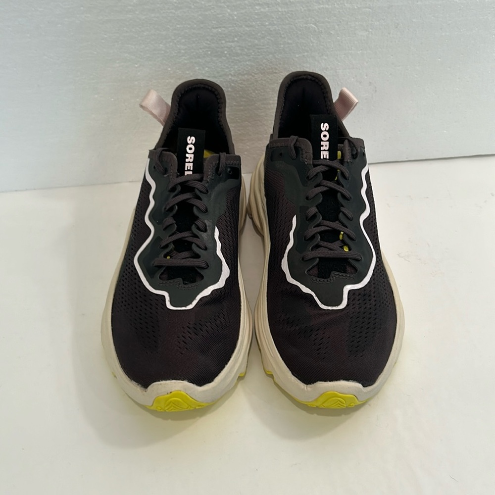 SOREL Kinetic Impact II Lace Sneakers Women’s 6 Black White Chunky Platform